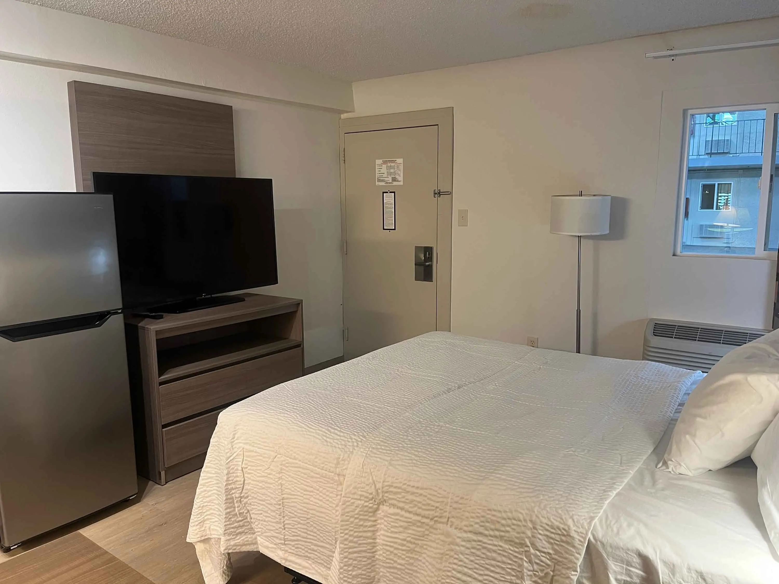 Studio Suite - 1 Queen Bed
