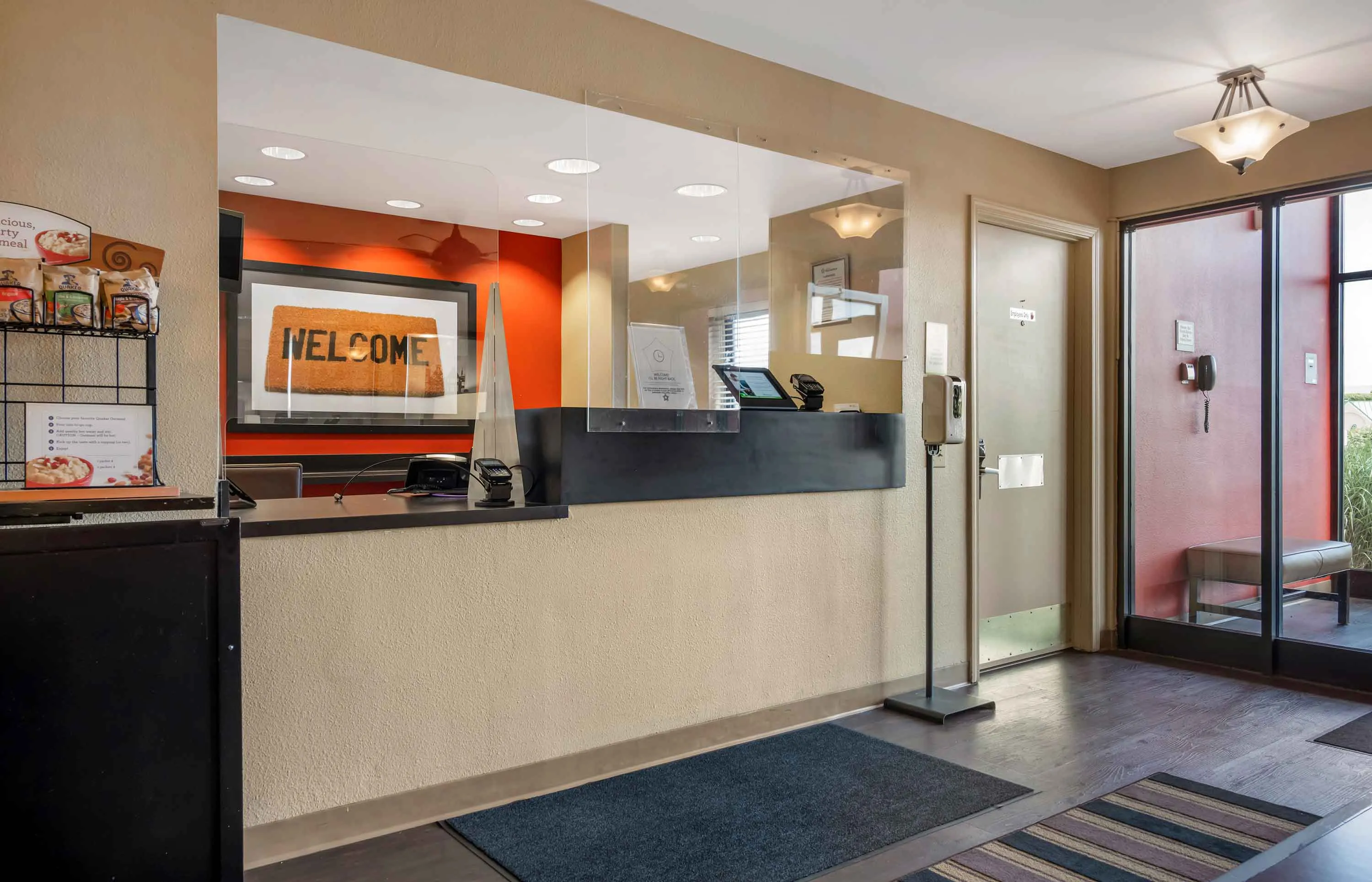 Lobby and Guest Check-in