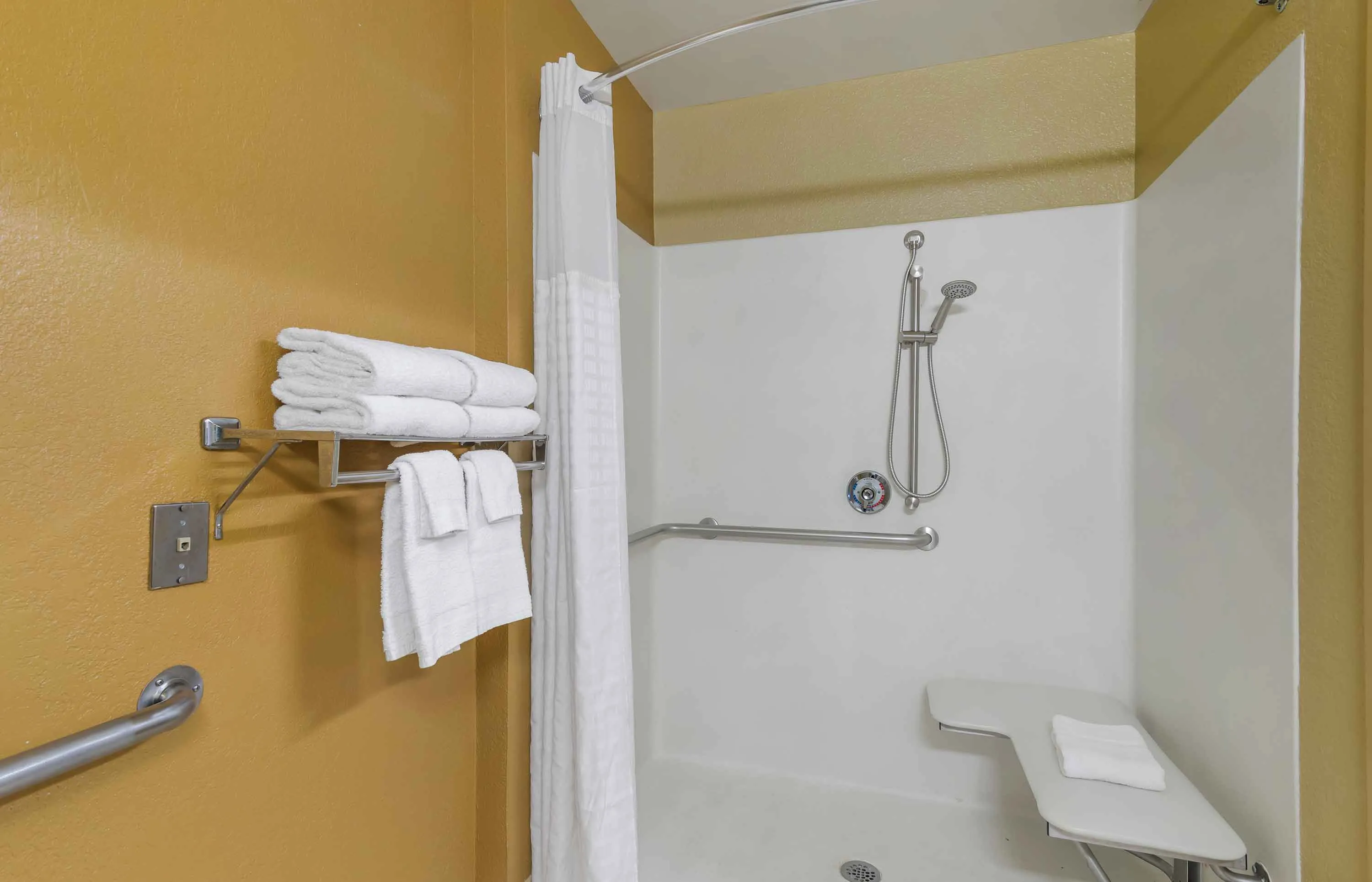 Studio Suite - 1 King Bed