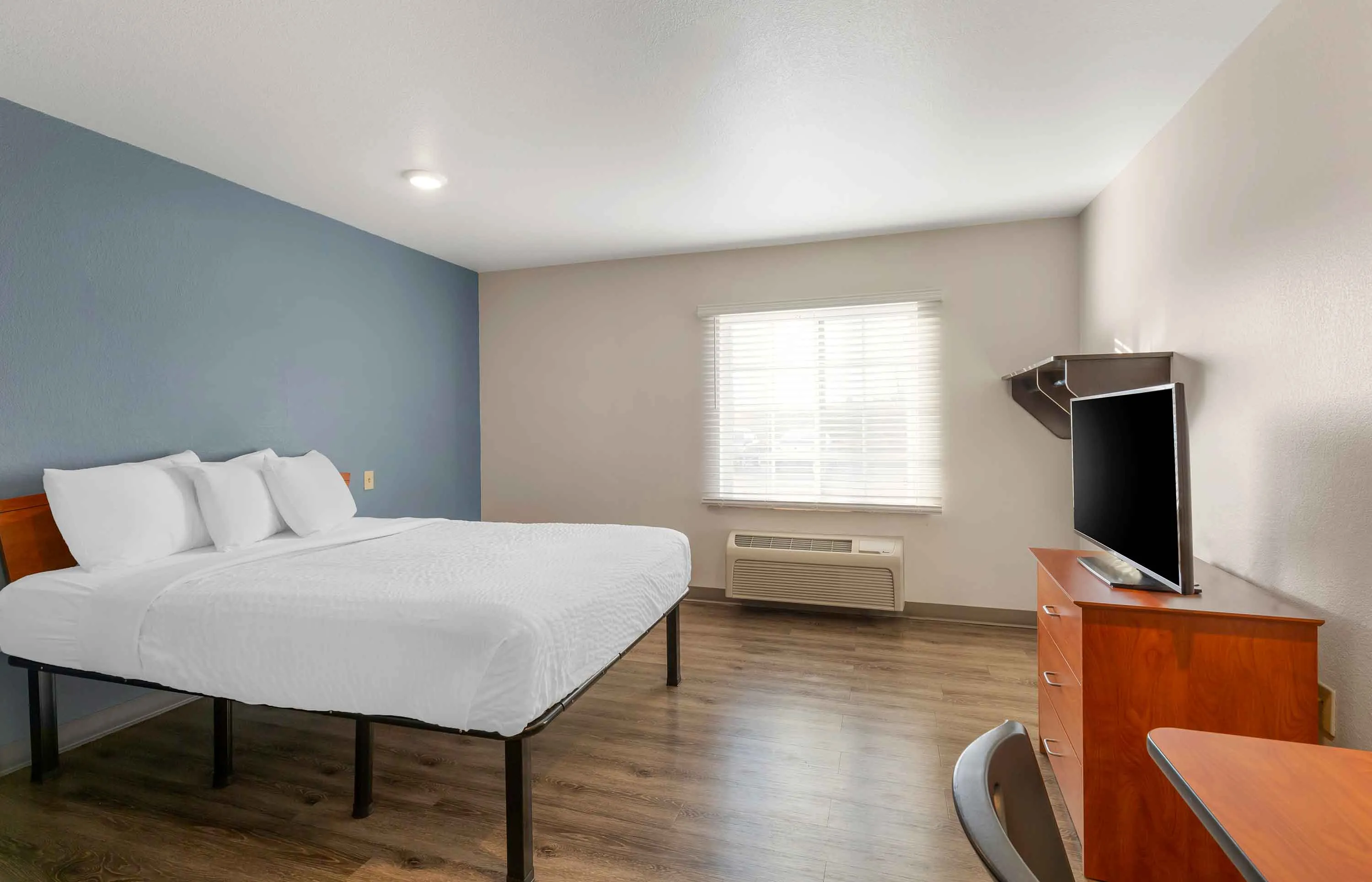 Studio Suite - 1 Queen Bed