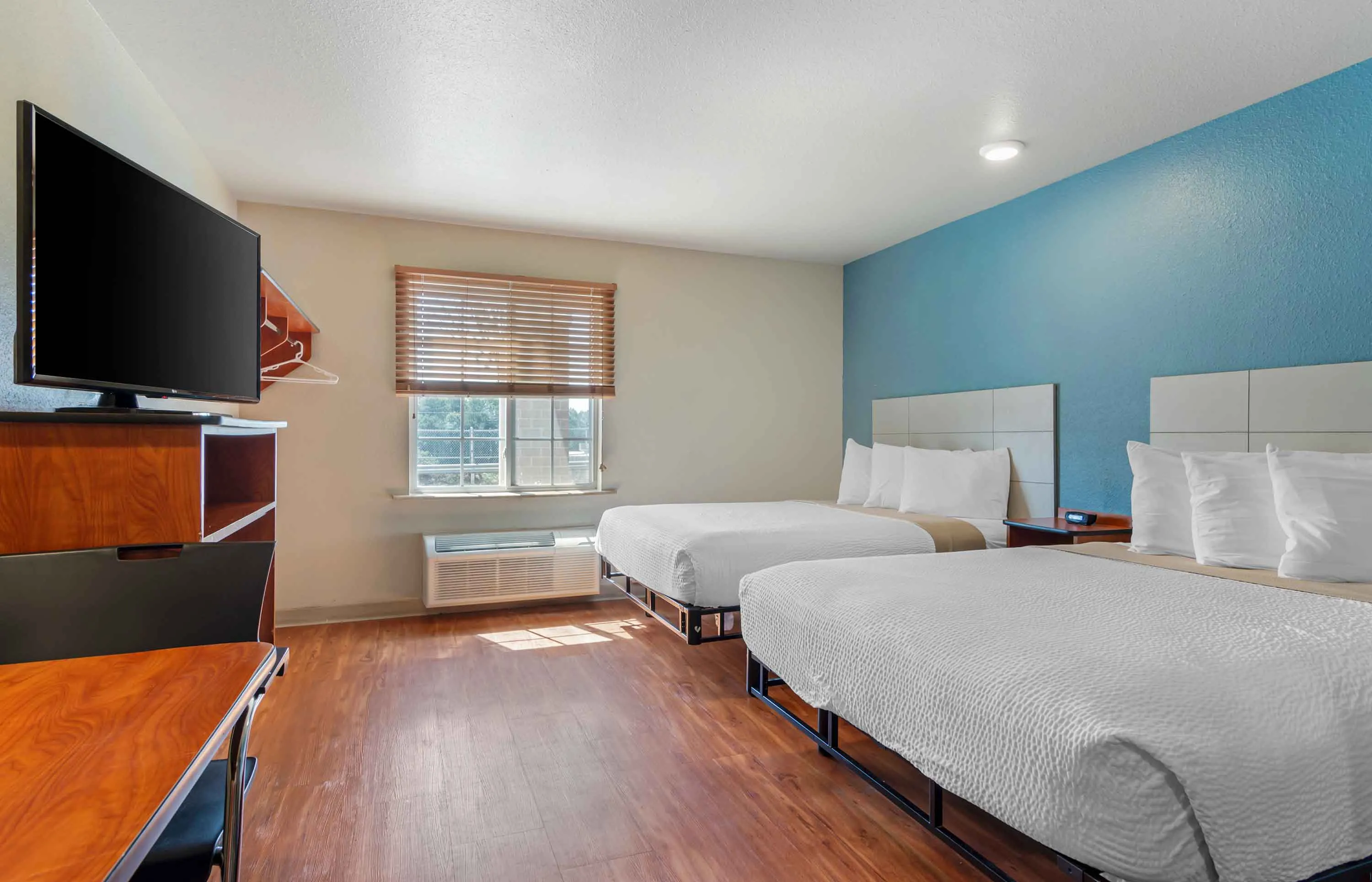 Studio Suite - 2 Queen Beds