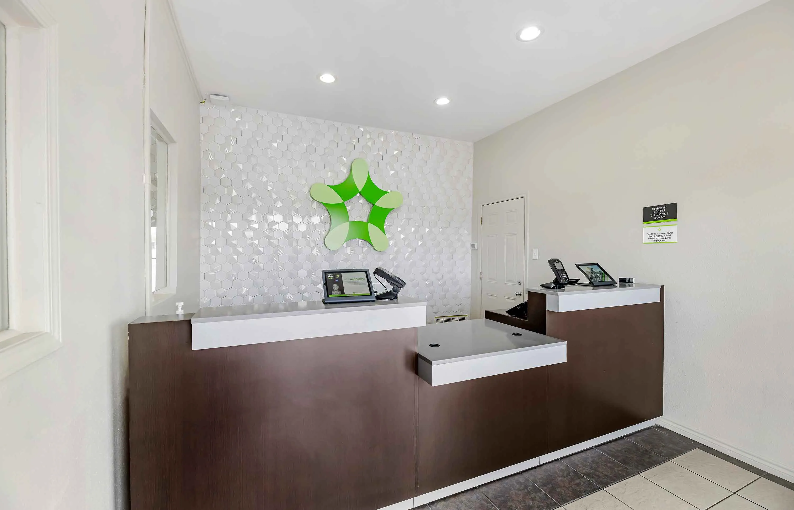 Lobby and Guest Check-in