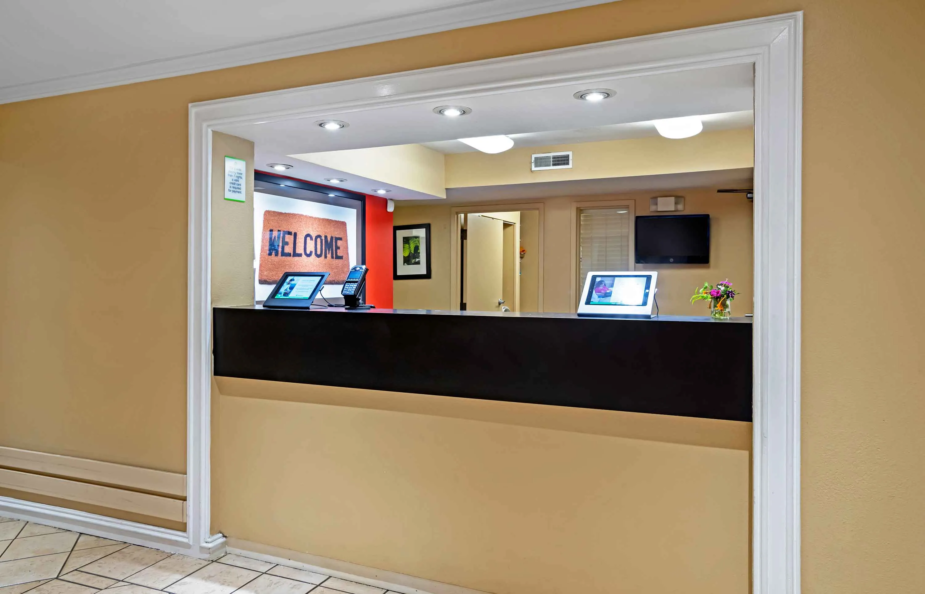 Lobby and Guest Check-in