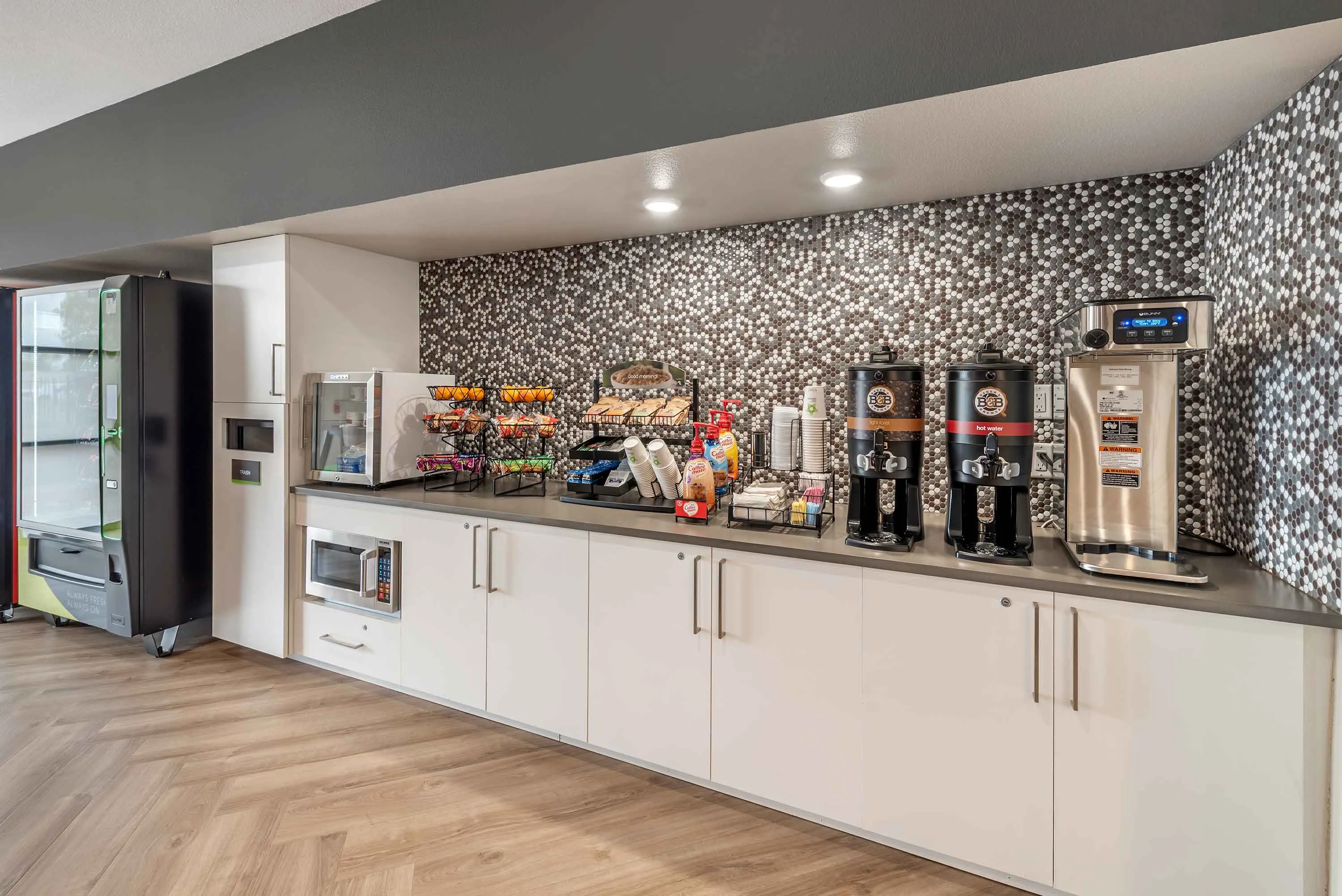 Breakfast Room