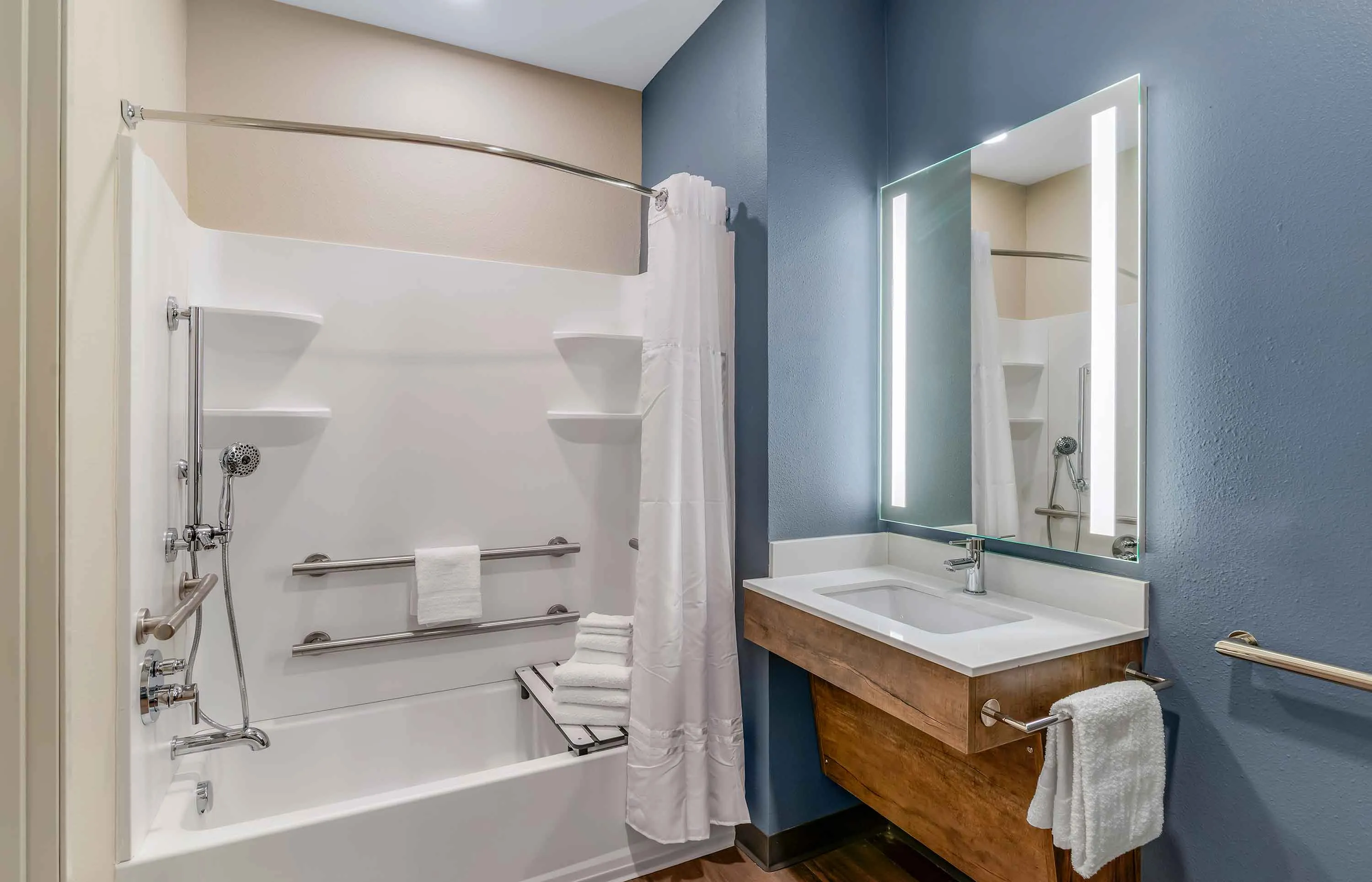 Studio Suite - 1 King Bed