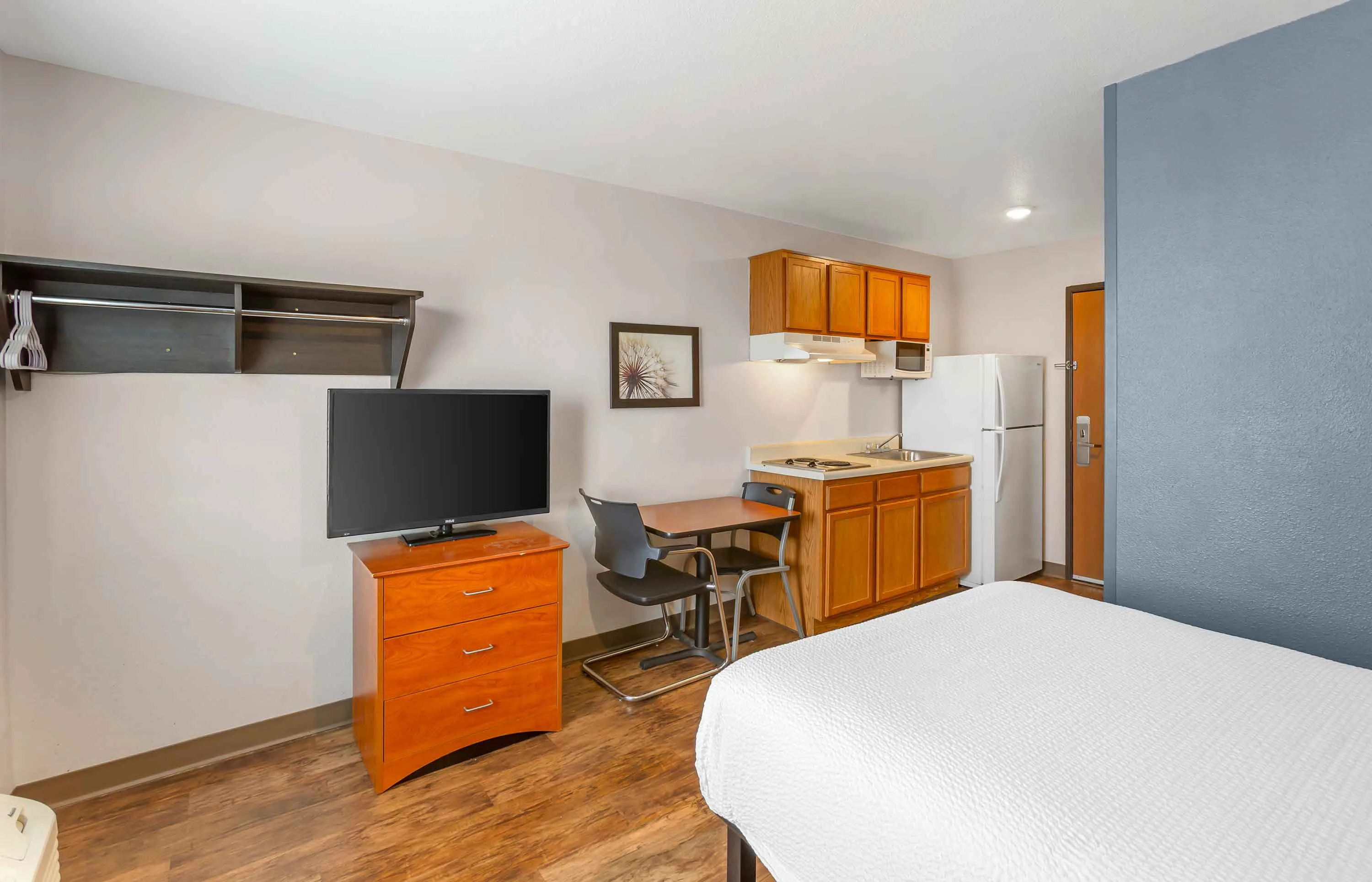 Studio Suite - 1 Full Bed
