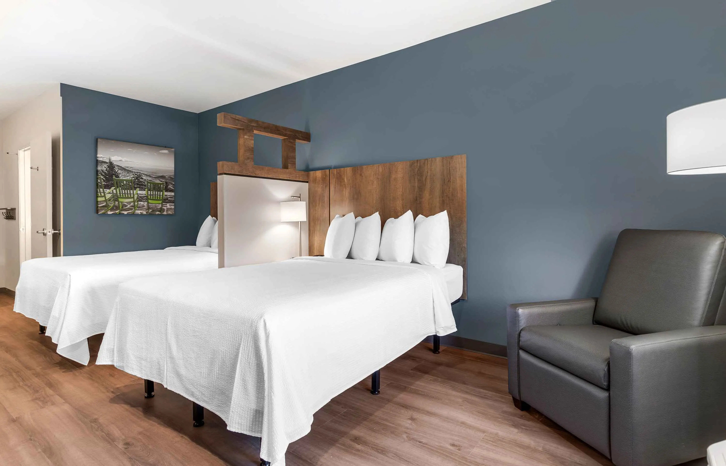 Superior Studio - 2 Full Beds
