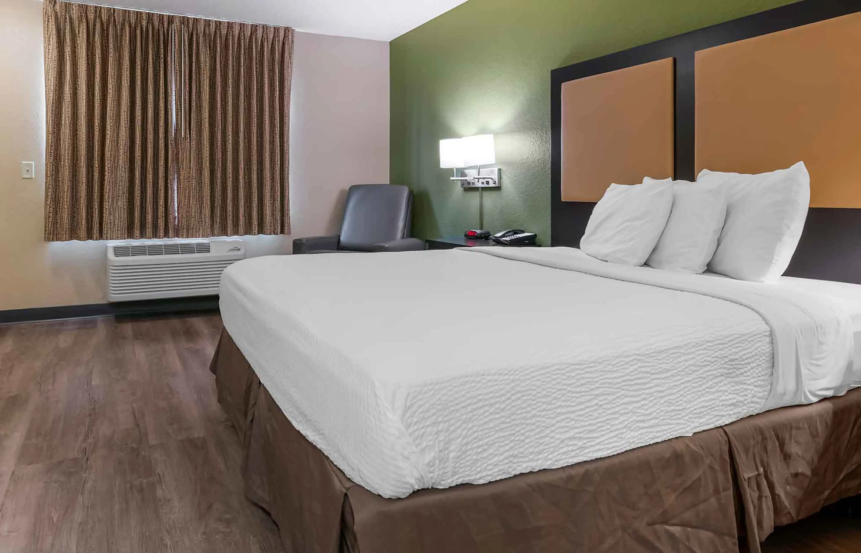 Studio Suite - 1 King Bed