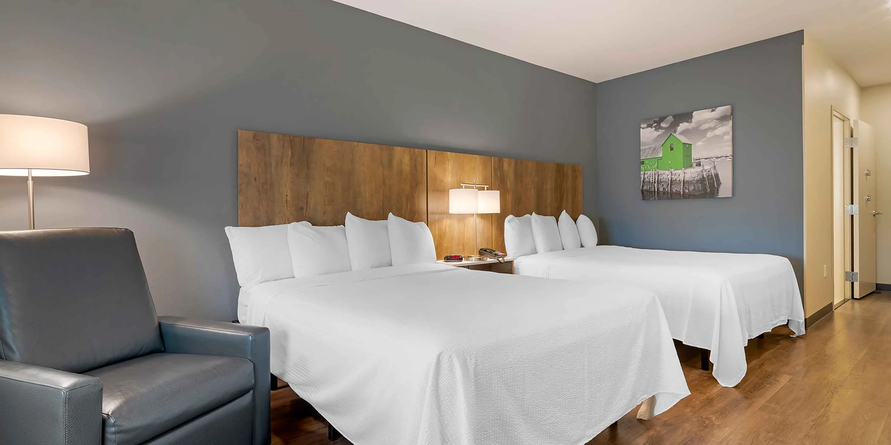 Studio Suite - 2 Queen Beds