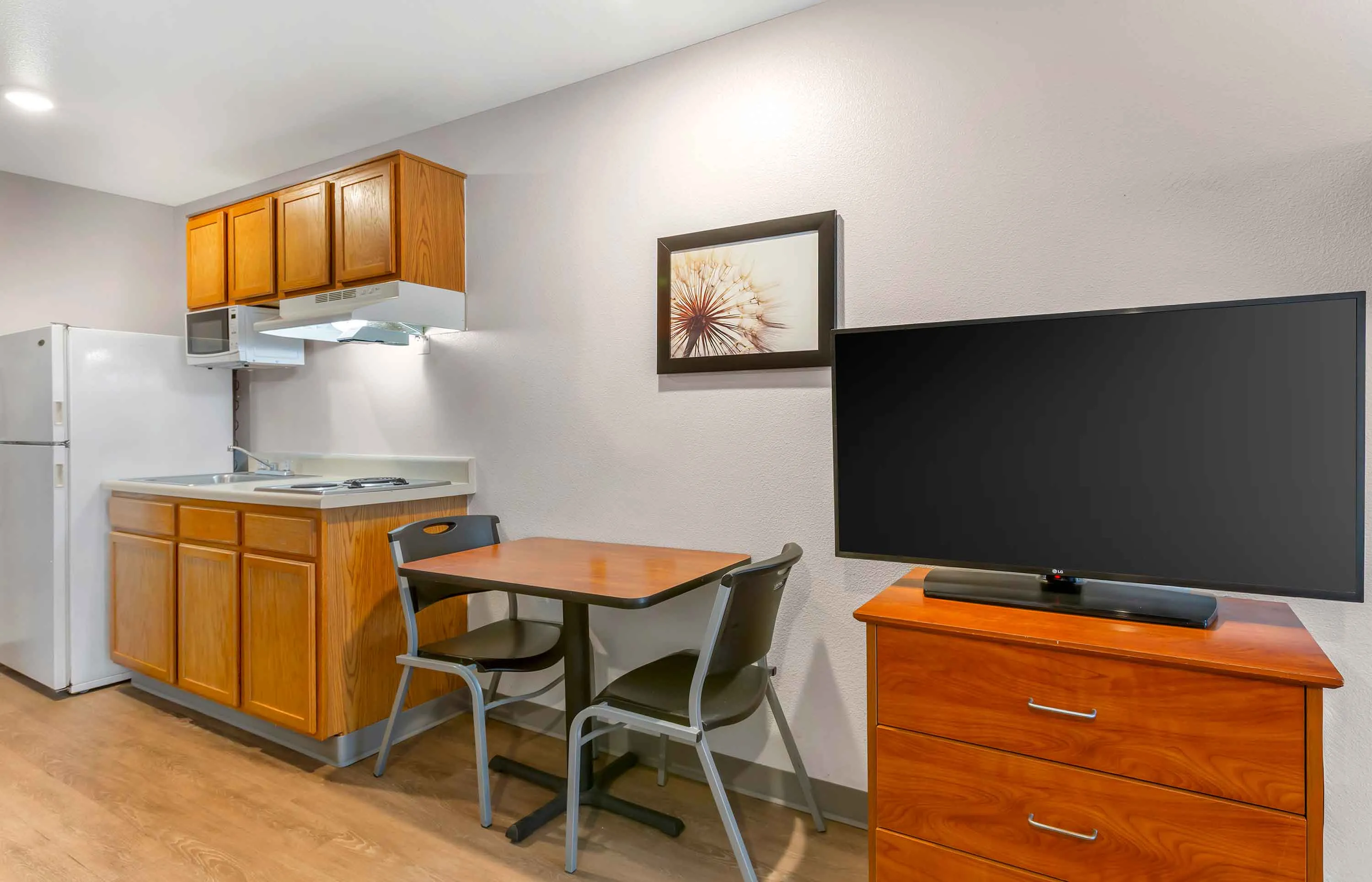 Studio Suite - 2 Full Beds
