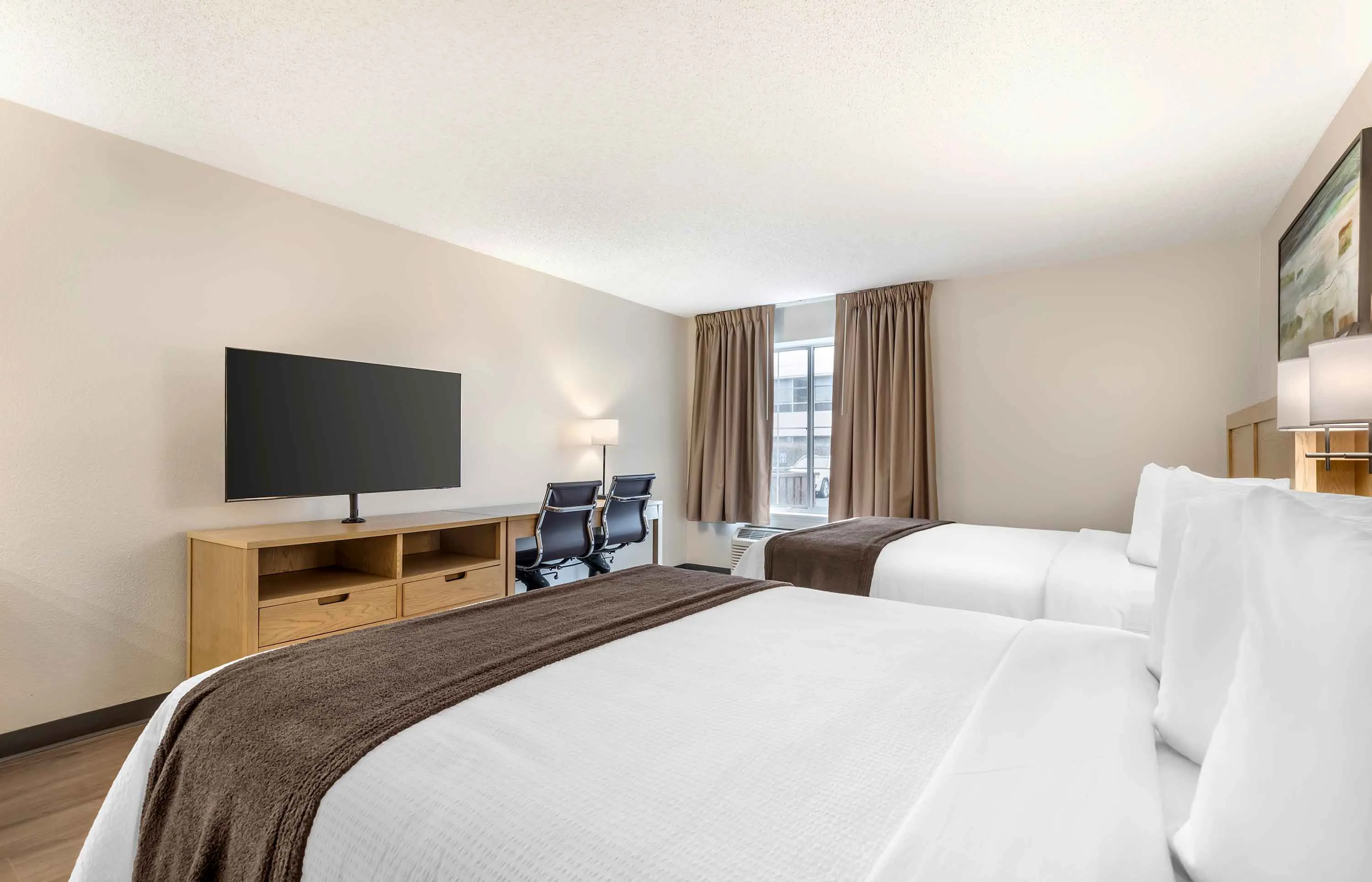 Studio Suite - 2 Queen Beds