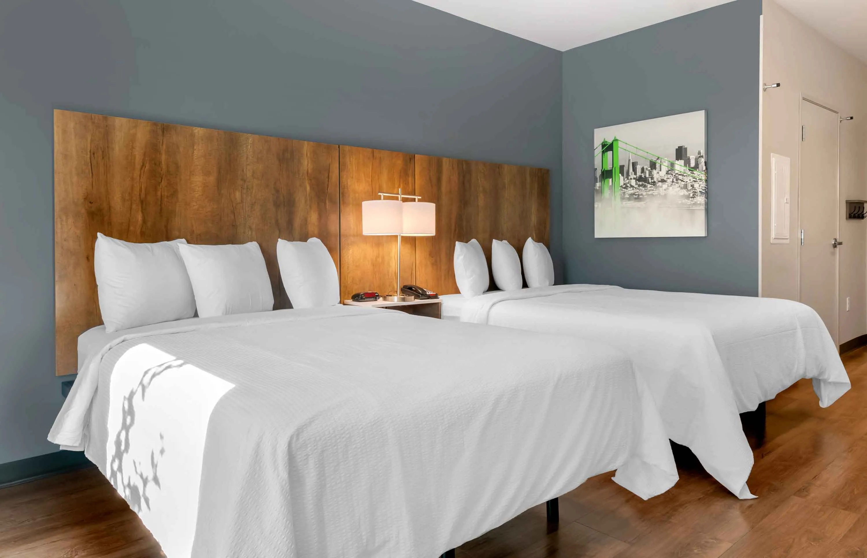 Studio Suite - 2 Full Beds