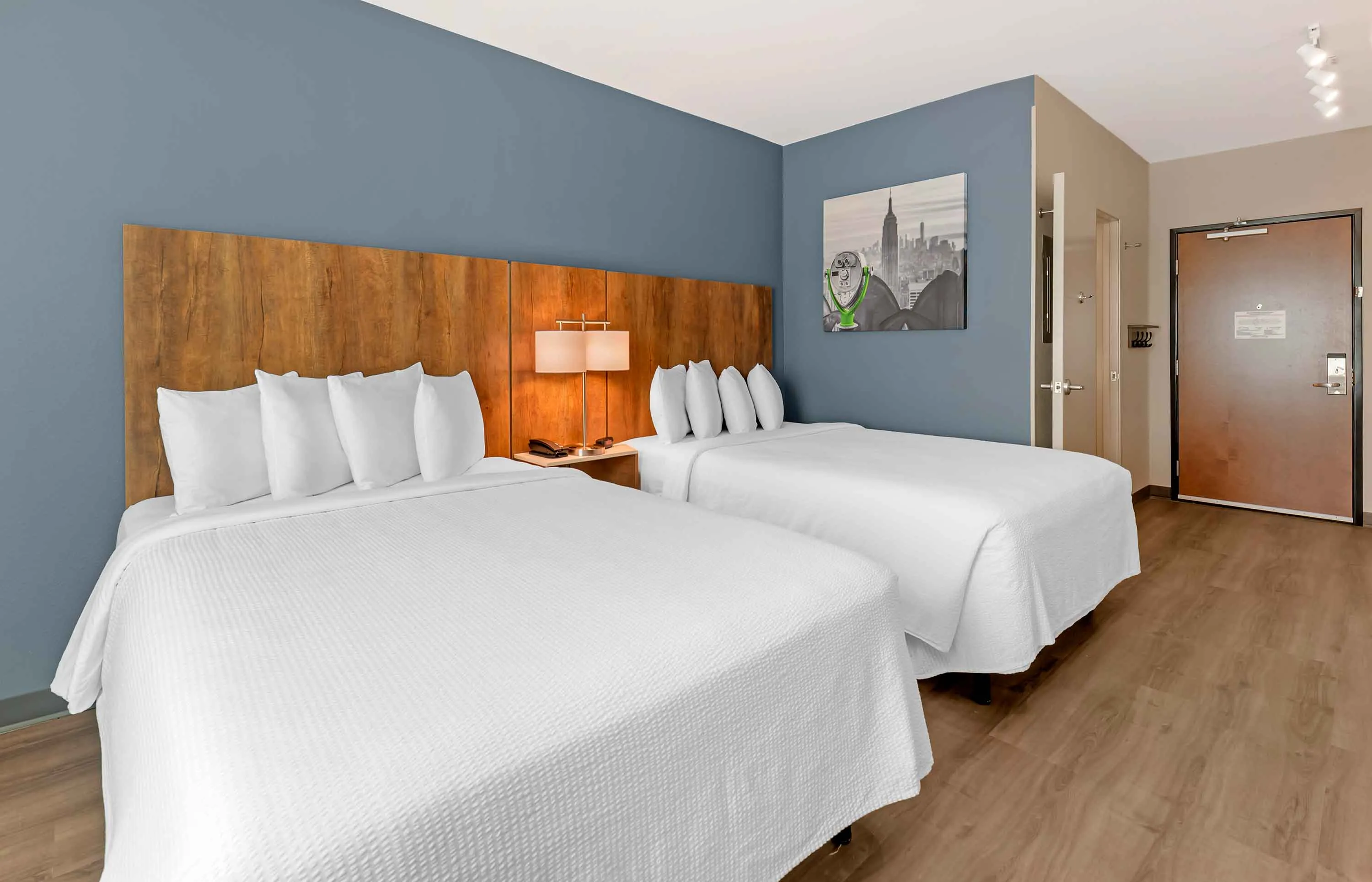 Studio Suite - 2 Queen Beds