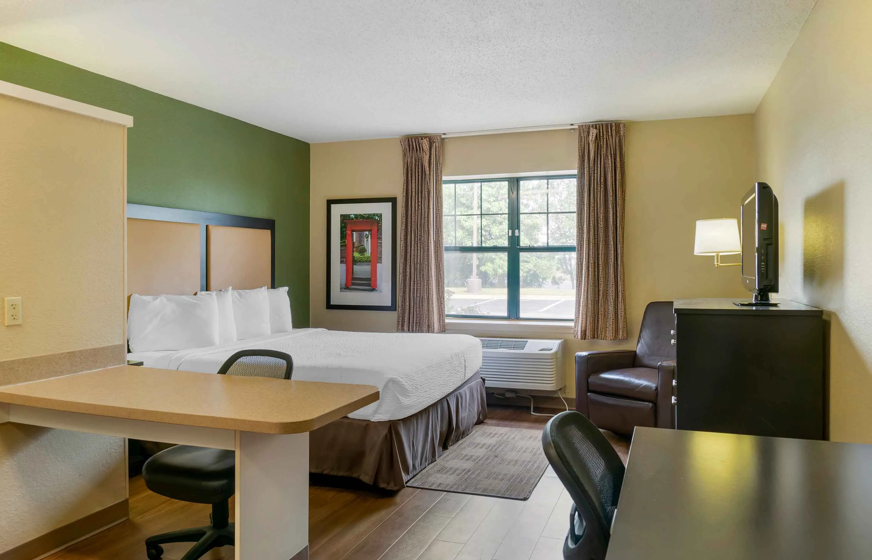 Studio Suite - 1 King Bed