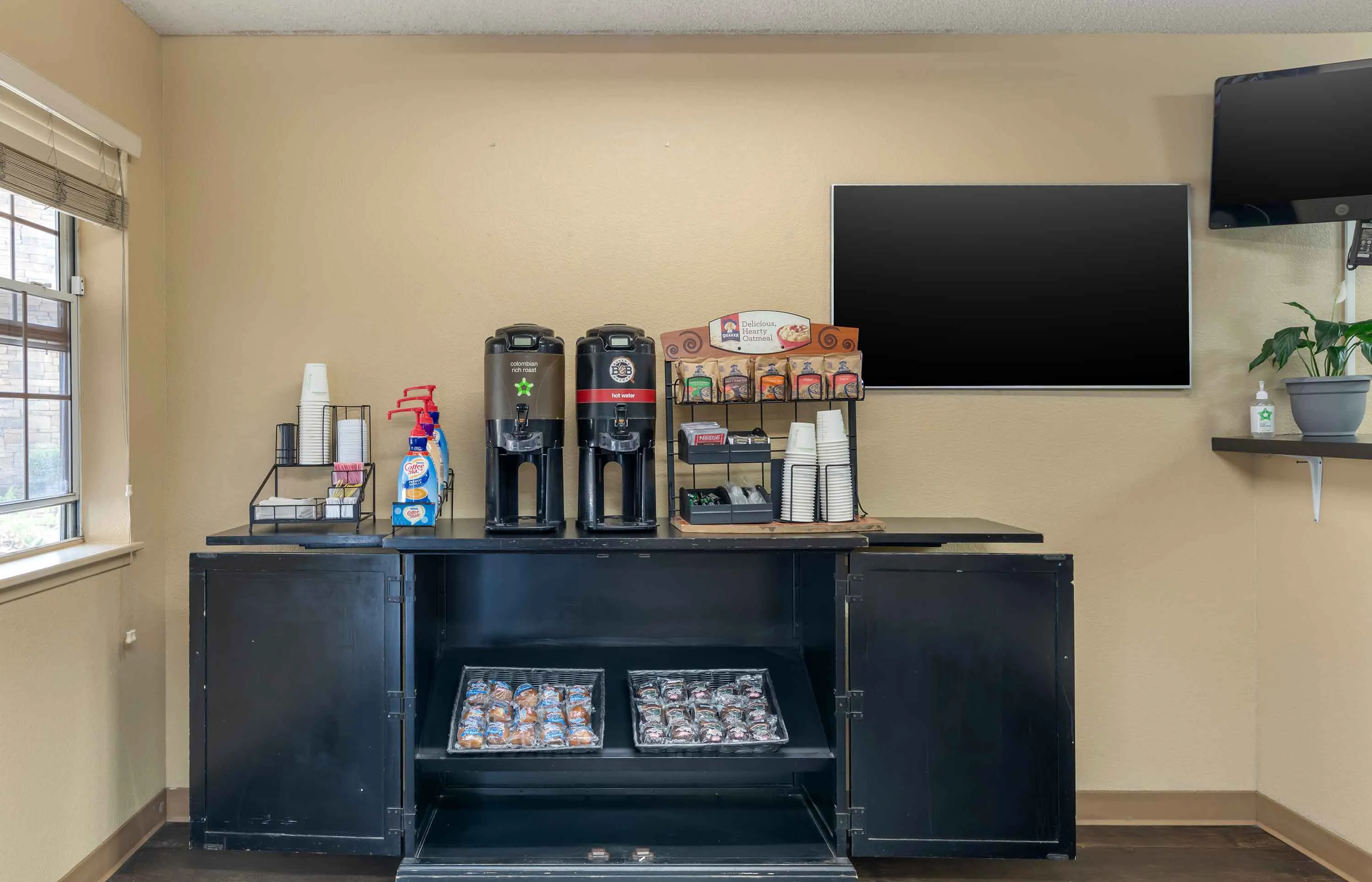 Free Grab-and-Go Breakfast