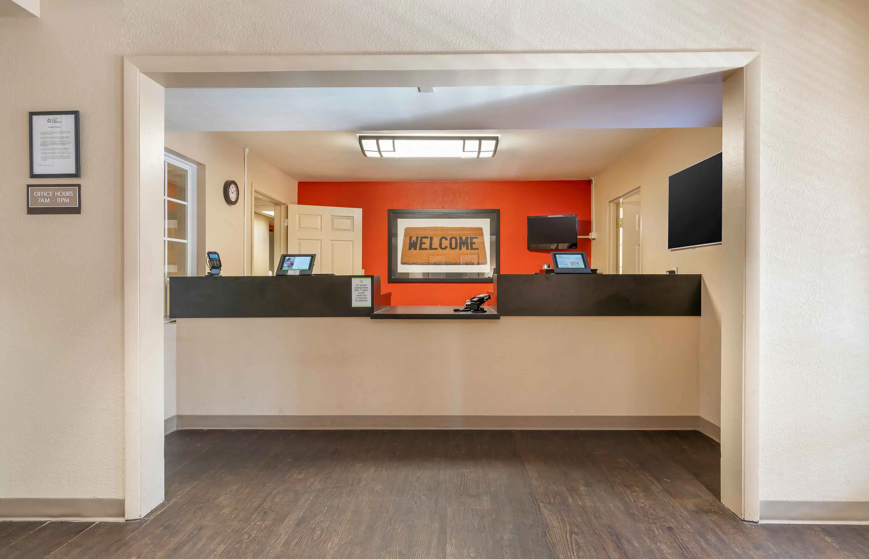 Lobby and Guest Check-in