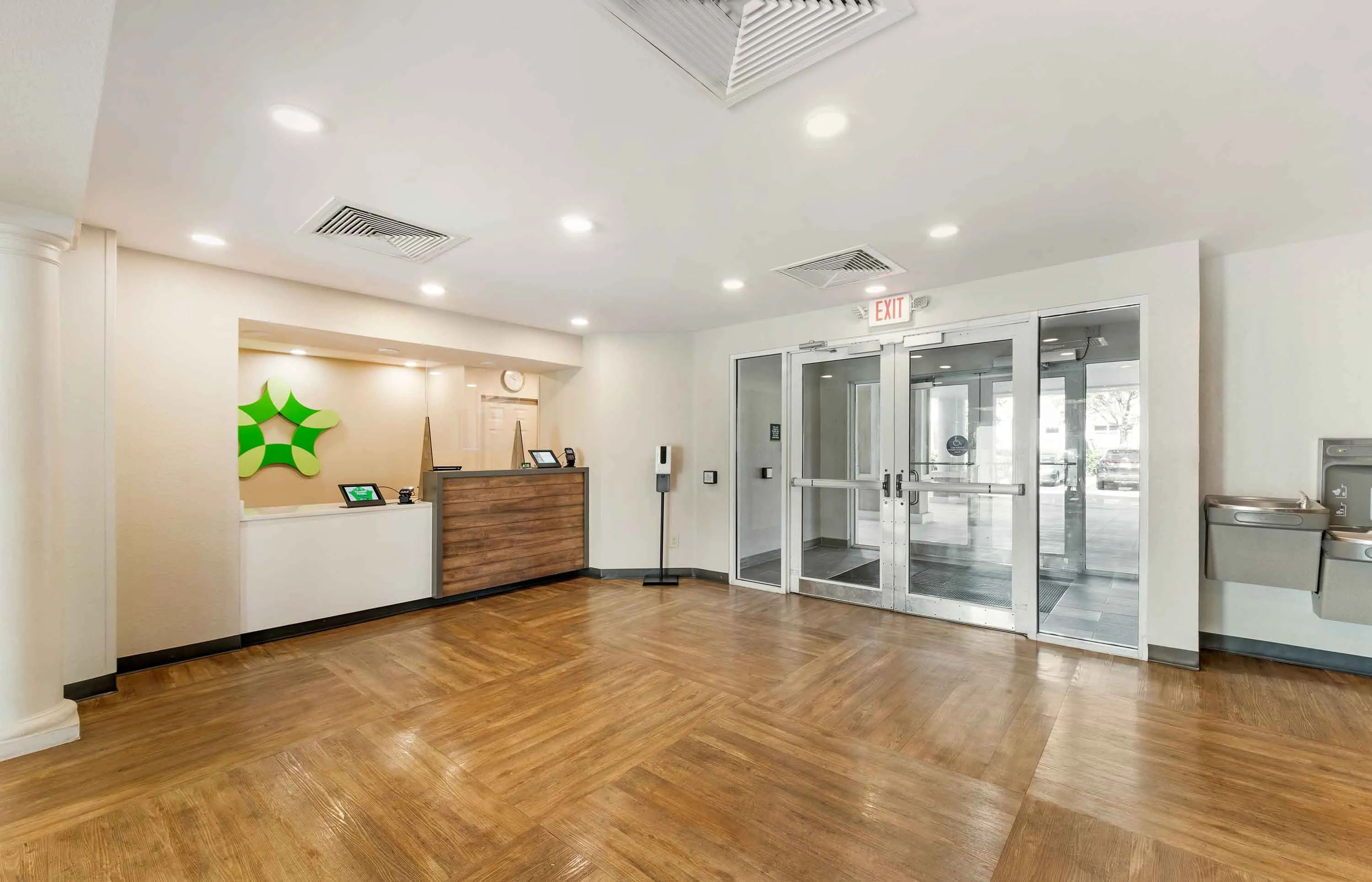 Lobby and Guest Check-in